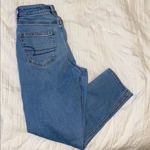American Eagle Mom Jeans
